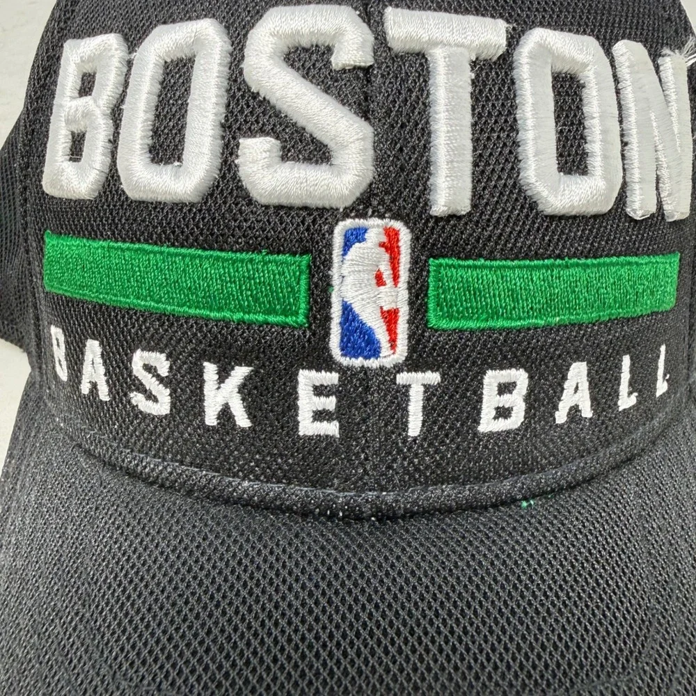 Adidas Boston Celtics NBA Basketball Hat Black Green Mesh FitMax 70 Cap Mens S/M